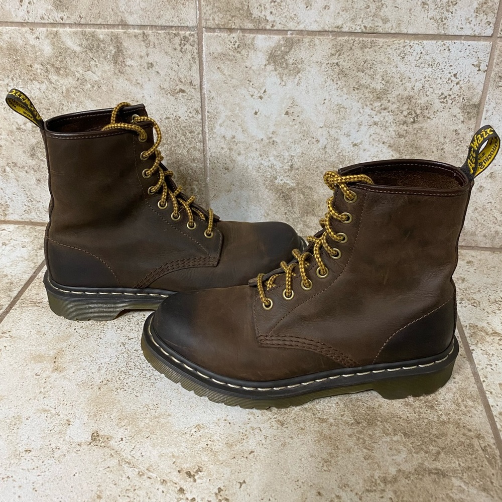 Dr. Martens 8 Eyelet Leather Boots